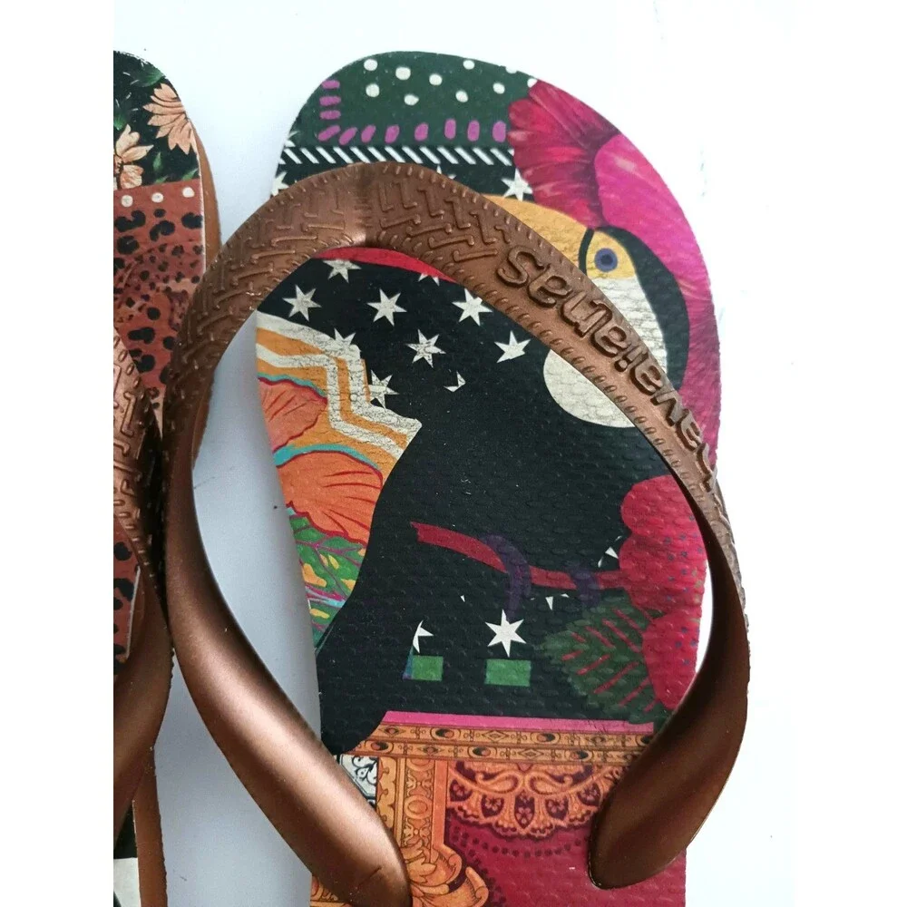 Havaianas X Farm Rio Flip Flops Tropical Jungle Toucan/ Floral/ Leopard US 6